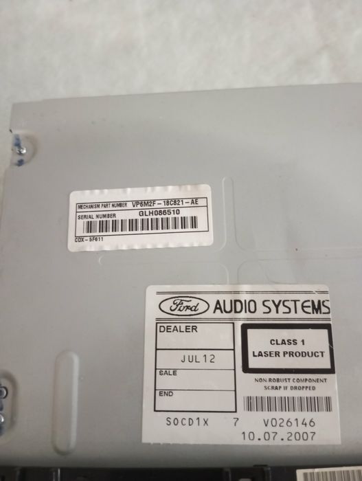 Продам магнитолу в отличном состоянии