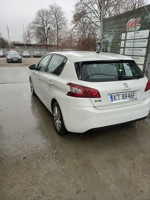 Peugeot 308 T9 1.6hdi 92km 2014 hatchback PL salon