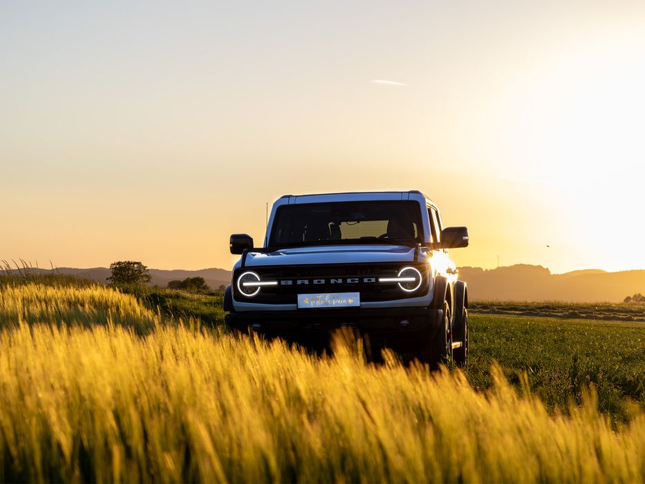 Samochód Auto do ślubu Wesele Ford Bronco