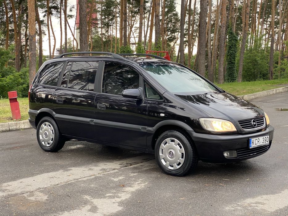 Opel Zafira 2.0 TDI дизель 7 місць