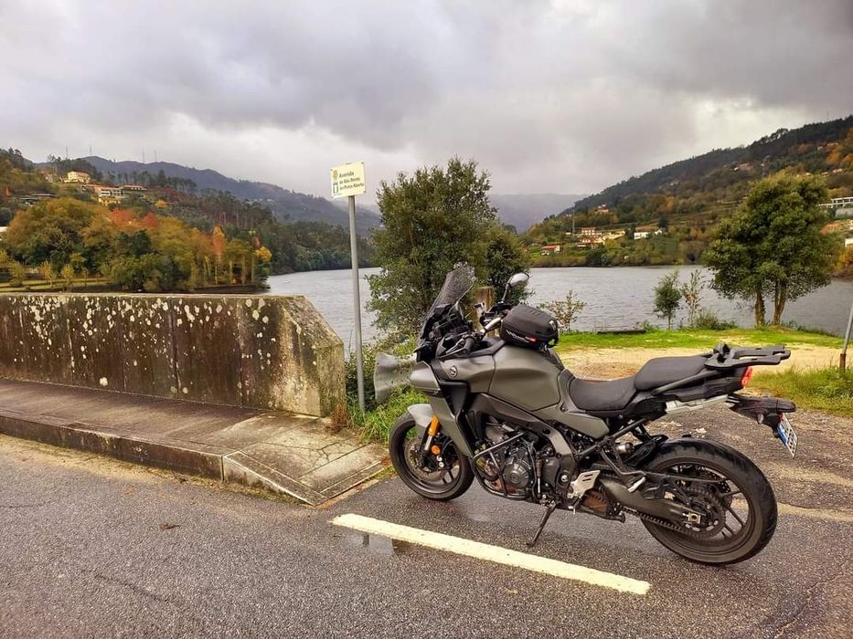 Yamaha Tracer 9 GT 2022 com tudo