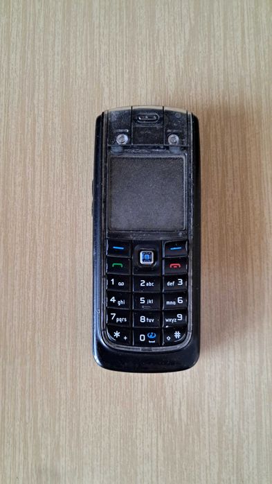 Telefon Nokia 6021