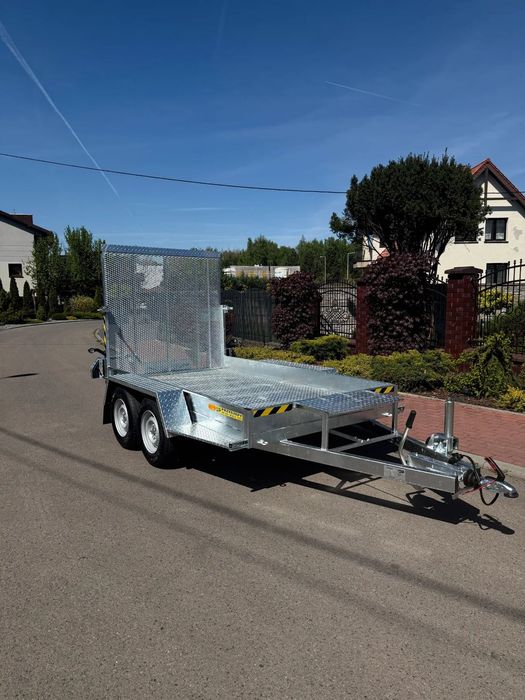 SAN-CAR Koparkowa  Koparkowa 3 x 1,6 SANCAR Koparka Najazdy Laweta Ryfel 2700 kg mocna