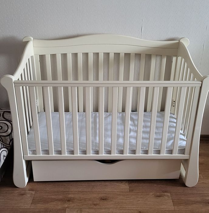 Ліжко для немовлят. Верес. З ортопед.матрацом. З маятником. 3 рівні