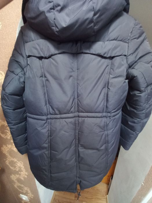 Продам пуховик женский