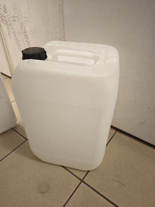 Kanister 20l plastikowy, odporny na chemię i paliwo
