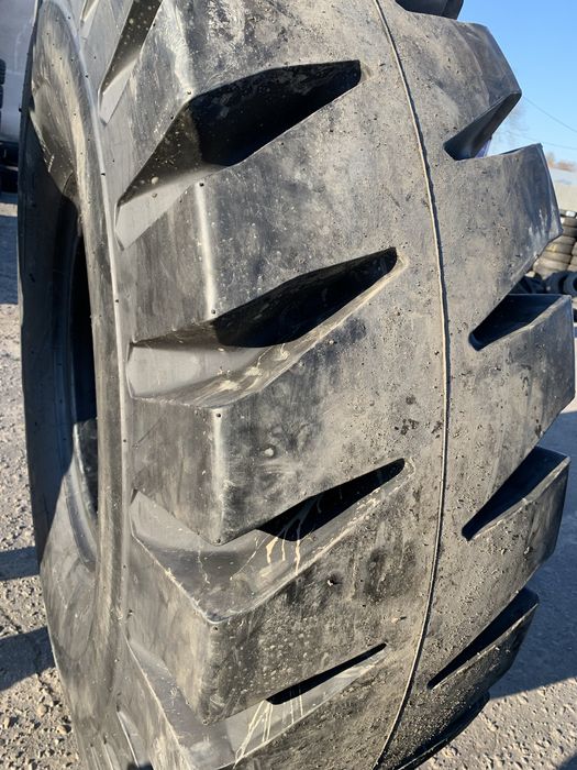 Шини 1 шт нова 18.00-25 Bridgestone 18 00 25