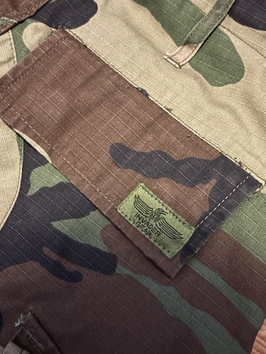 Calça Tatica WOODLAND “Invader Gear”