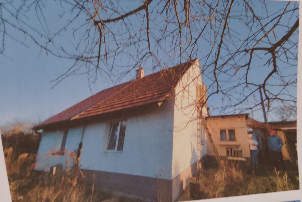 Sprzedam mały dom do remontu