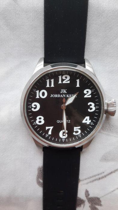 Zegarek Jordan Kerr,  duży, wyraźny cyferblat