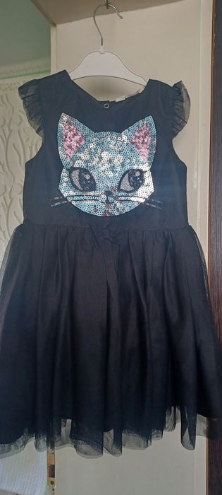 Платя для дівчинки