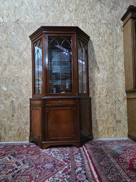 Trapezowa angielska witryna podświetlana #2269 Stylowy Węgrów