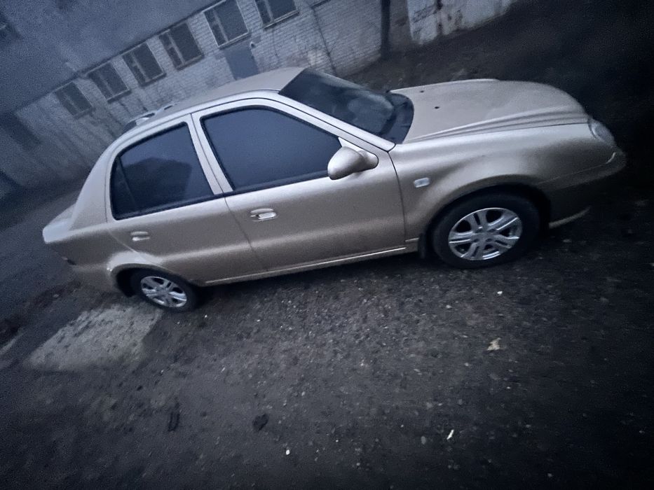 Продам джилли ск-2 2013 года + Passat b6 бляха