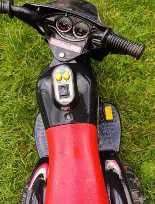 Мотоцикл на акумуляторі