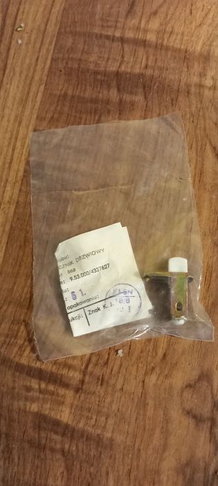 wyłącznik światła drzwi oryginalny fiat 126p