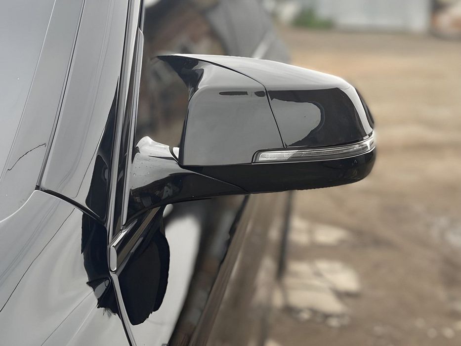 BMW 5 серія F10/F11 2013-2016 Накладки на дзеркала M-Look (2 шт)