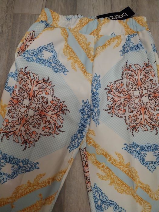 Eleganckie spodnie w kantke