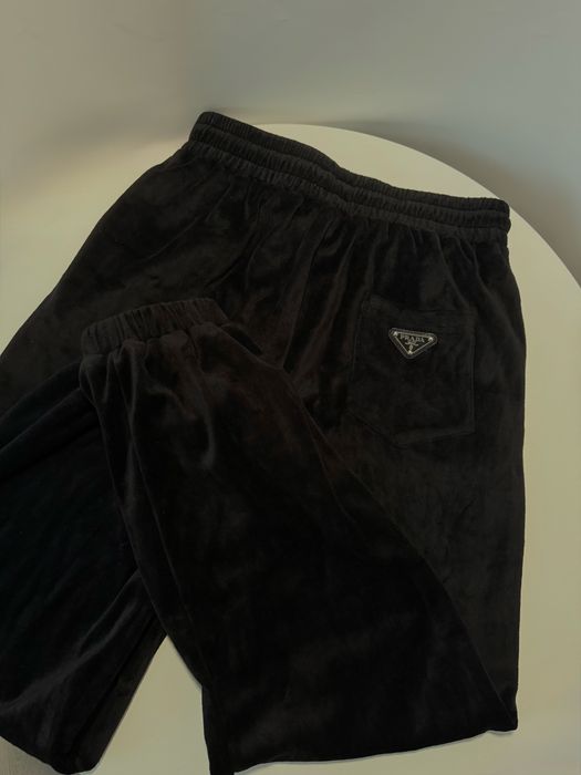 Якісний  Premium спортивний жіночий костюм Прада