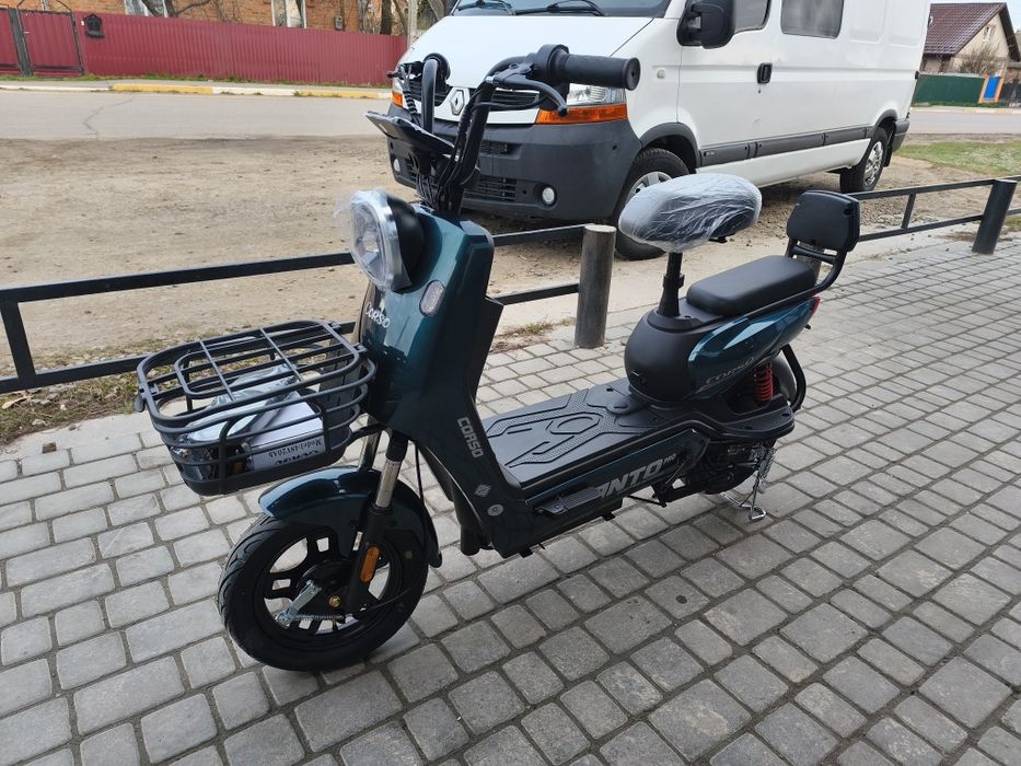 Електроскутер Corso CANTO
Можлива доставка
0969623783

Характеристики:
1. Двигун нтегрований у