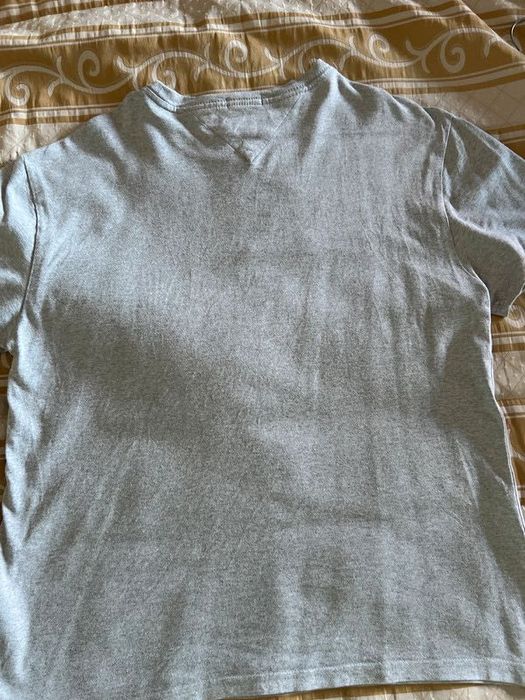 Tommy Hilfiger t-shirt cinzenta