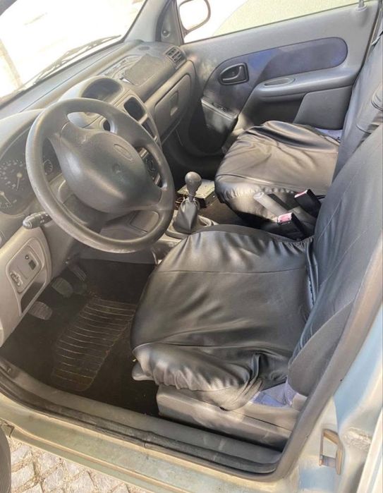 Vendo renoult clio ano 99 175 mil kms