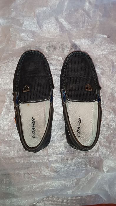 Продам дитячі туфлі