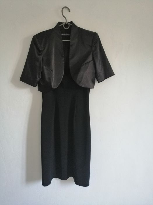Маленька чорна сукня Little Black Dress