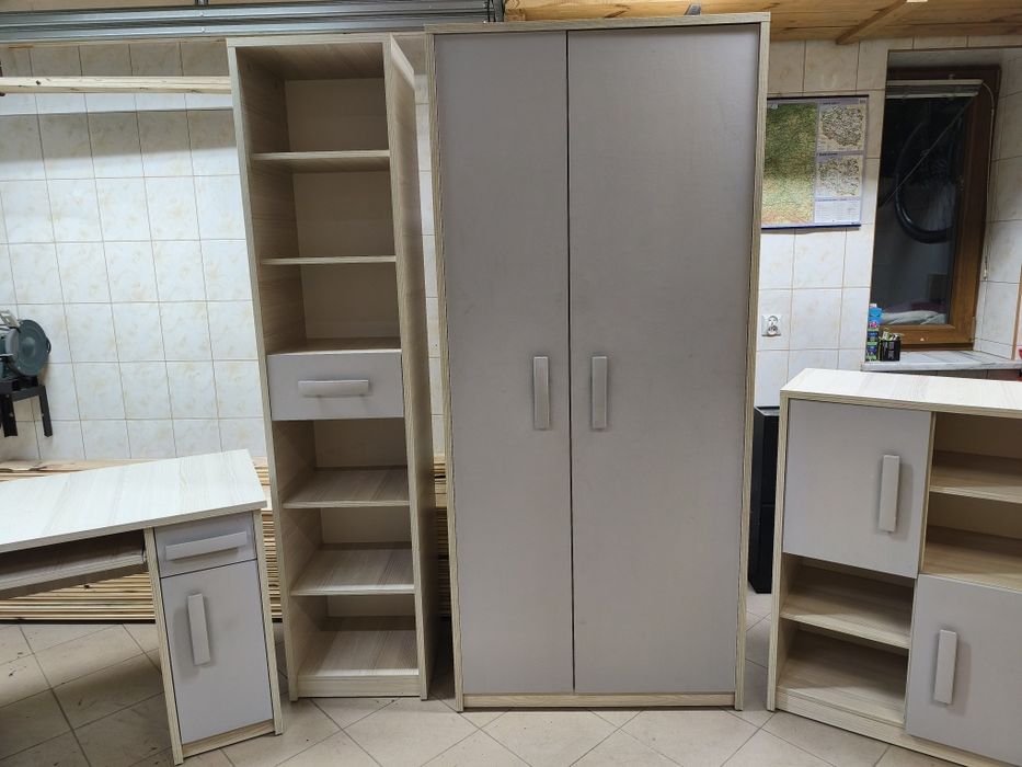 Zestaw mebli młodzieżowych meble do pokoju dziecka szafa biurko komoda