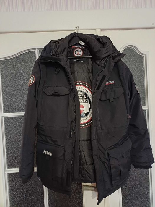 Продам  зимову курточку NORWAY  GOOGRAPHICAL