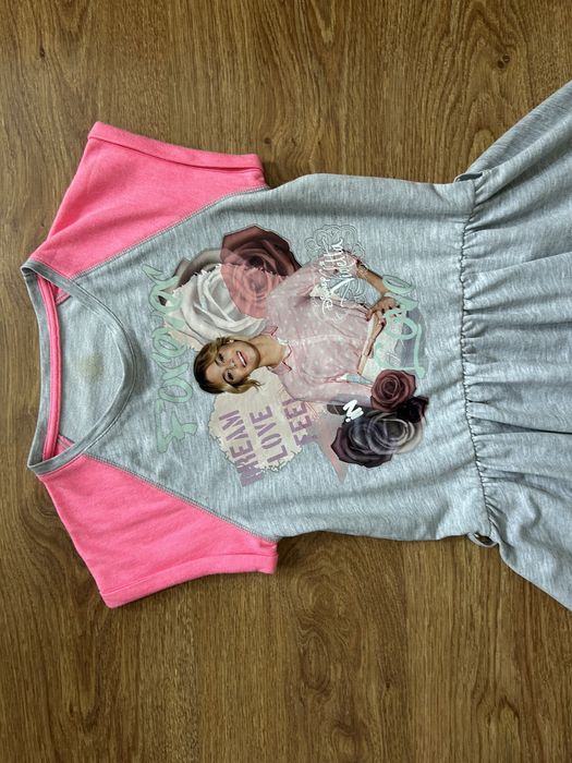 Szara Sukienka dla dziewczynki Disney Violetta Rozmiar 140/146