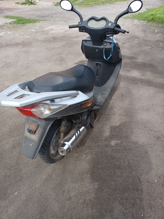 Skuter Rex 125 na części.