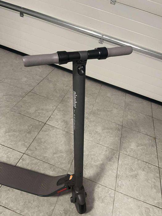 Hulajnoga elektyyczna Segway Ninebot