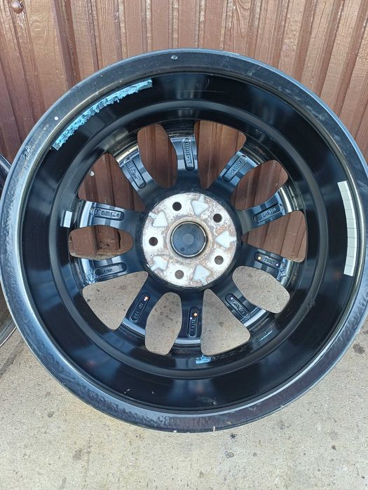 Felgi OXXO Hyperion BLACK 17 7J ET56 5x120 BUS