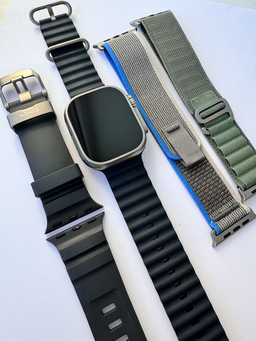 Apple Watch Ultra 49mm Titanium + 4 ремінці, батарея 91%