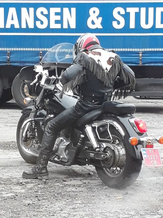 Продам мотоцикл HONDA SHADOW