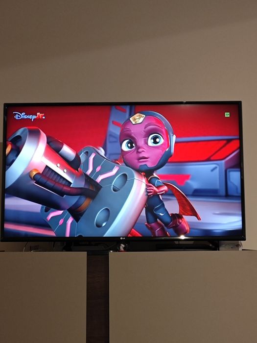 LG 49UM7400PLB 49" LED UltraHD 4K