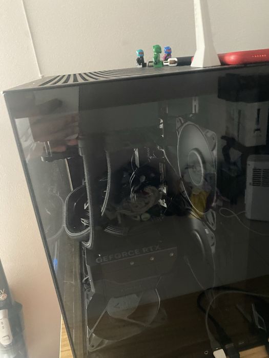 Pc gaming rtx 5080 + r7 9800x3d