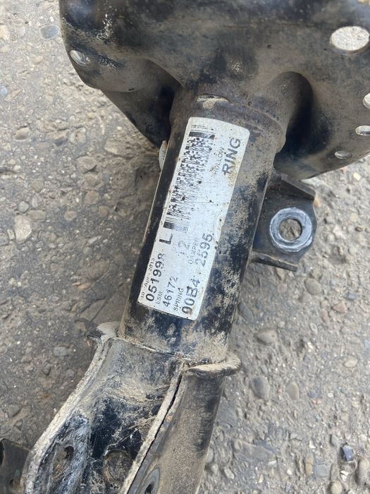 Стойки оригінал GM Opel Astra J/Опель Астра Дж