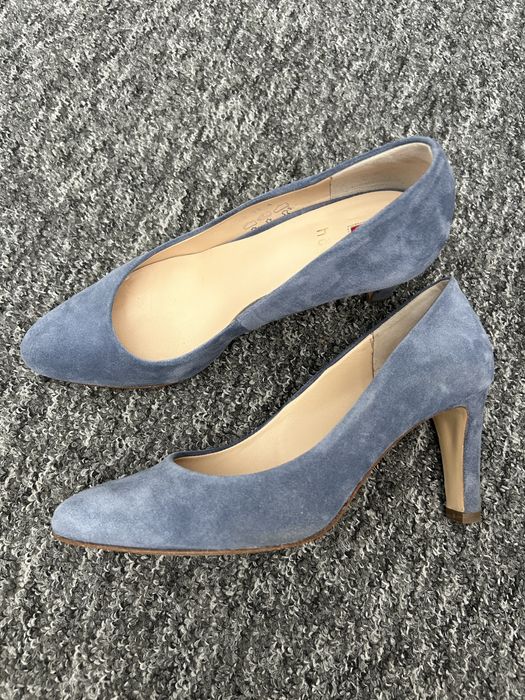 Szpilki_czółenka Högl zamszowe niebieskie rozm.37