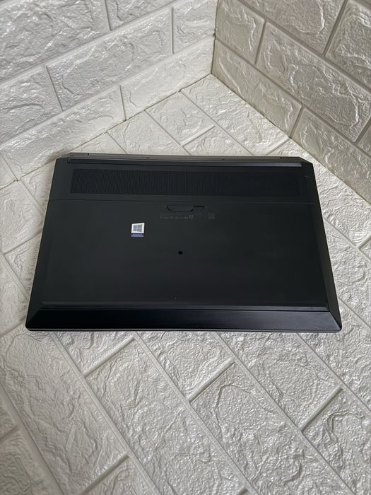 HP ZBook 15 G5 | i7-8850H | 24GB | SSD 512GB | NVIDIA Quadro P2000