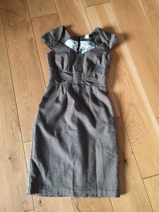 H&M brązowa sukienka elegancka w pepitkę r. 36/S