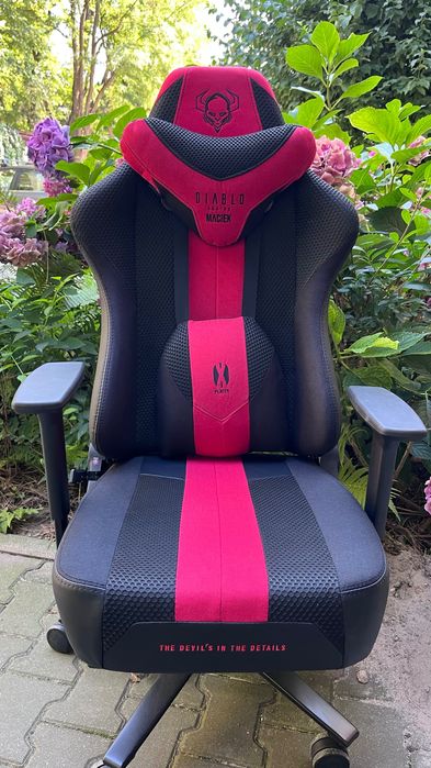 Jak Nowy Fotel Gamingowy Diablo X-Player 2.0 Poduszka imienna!