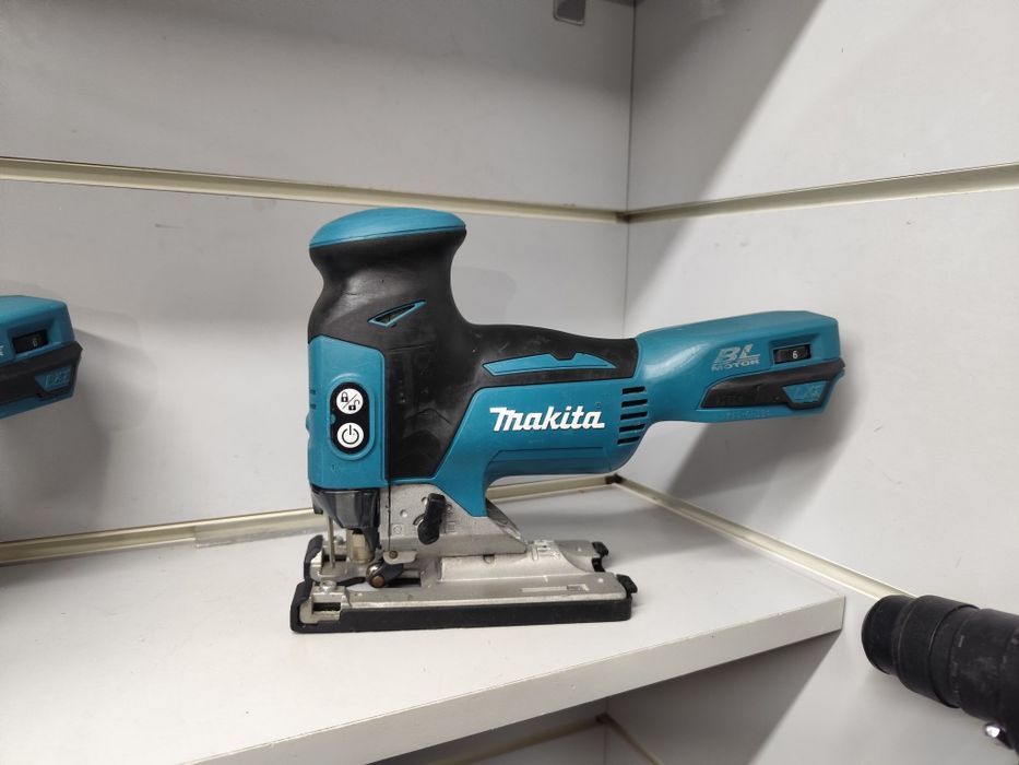 Makita DJV 181 безщітковий акумуляторний лобзик Макіта оригінал