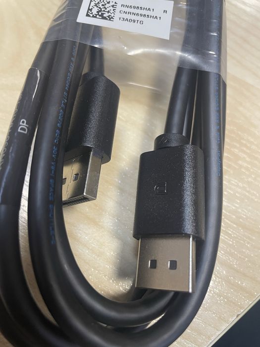 Кабель DisplayPort – DisplayPort 1,8м