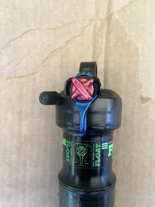 Amortecedor FOX performance elite