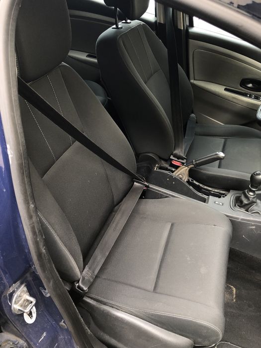 Передні сидіння 2-30 штук Renault Scenic 3 Megane 3 сідушки для бусів
