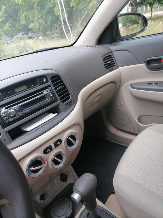 Hyundai Accent 2009