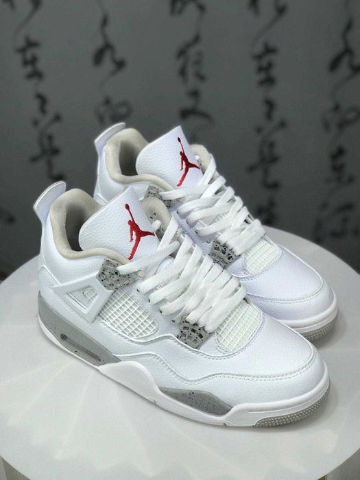 Buty meskie Jordan_4 retro R.37.5