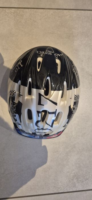 Kask dziecięcy regulowany