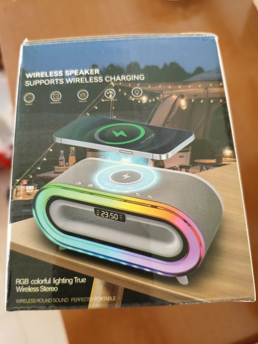 Rádio e carregamento de telemóvel